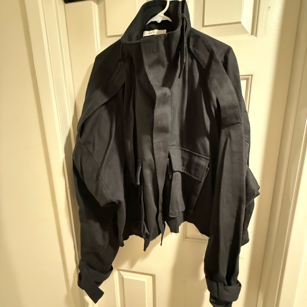 MNML Cropped Black Cargo Jacket